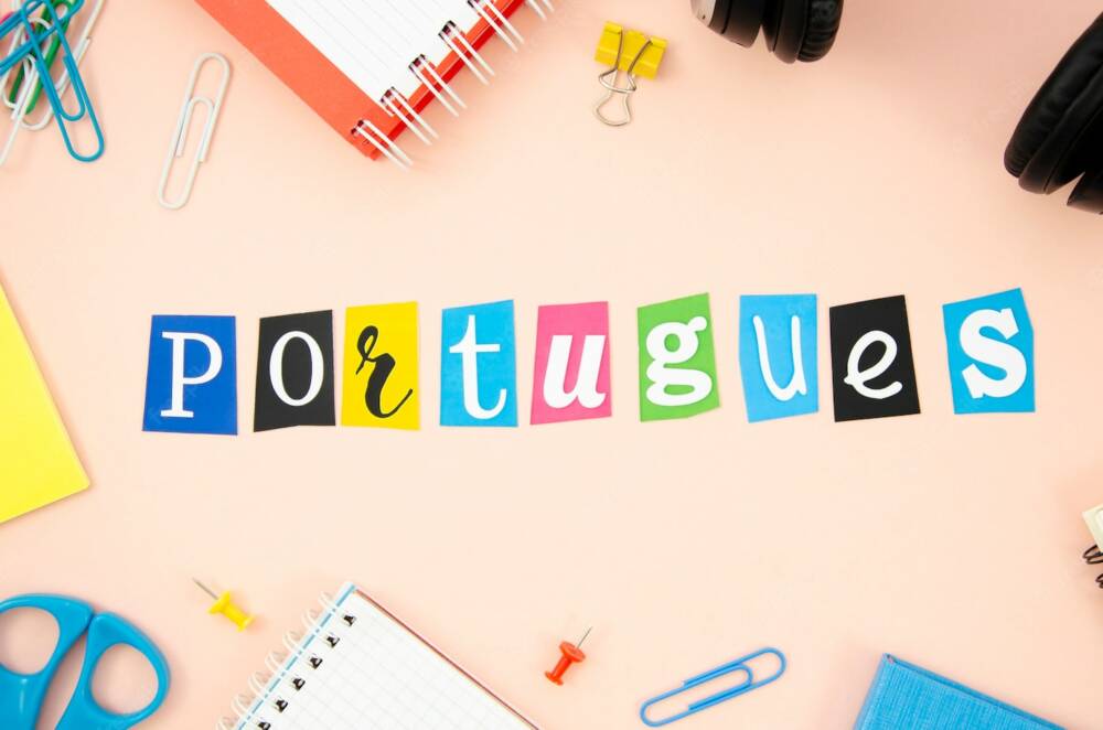 Formation portugais CPF avancée : opter pour des cours en ligne ou en présentiel ?
